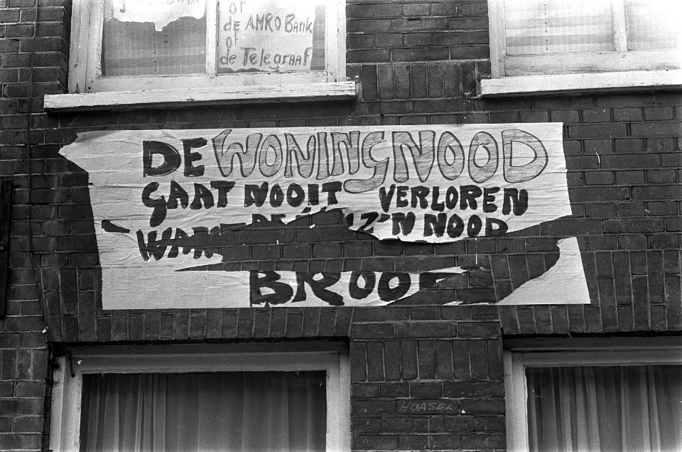 Afbraak woningen Wijttenbachstraat de afbraak is al ver gevorderd, Bestanddeelnr 922-2266
