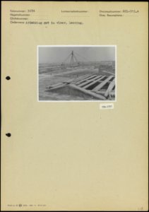 Afdekking van een gat in de vloer, Bestanddeelnr 256-1757