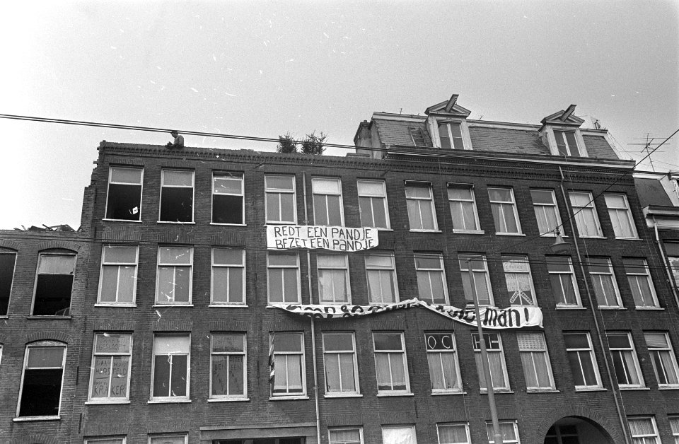 Afbraak woningen Wijttenbachstraat de afbraak is al ver gevorderd, Bestanddeelnr 922-2268