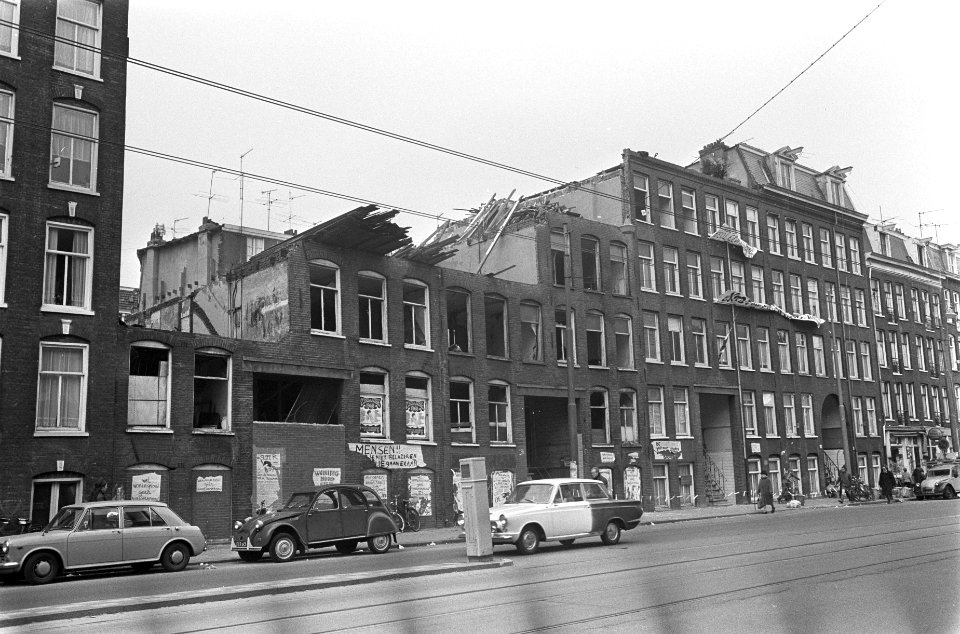 Afbraak woningen Wijttenbachstraat de afbraak is al ver gevorderd, Bestanddeelnr 922-2265