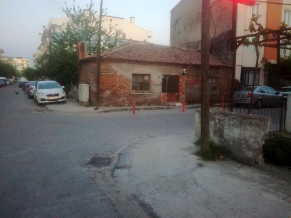 Adobe house in Turkey 