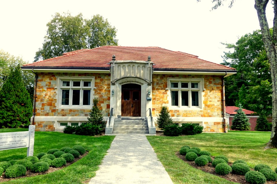 Administration Building - Newton Cemetery & Arboretum - Newton Center, MA - DSC06983