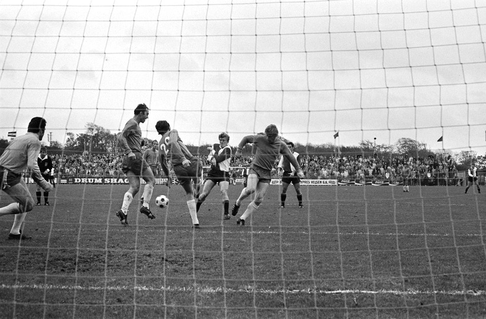 ADO tegen MVV 4-0, Bestanddeelnr 923-9569