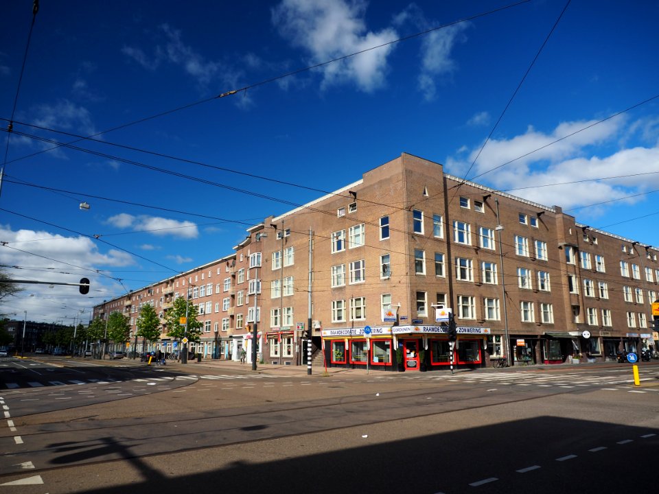 Admiraal de Ruijter weg hoek Bos en Lommerweg foto 4