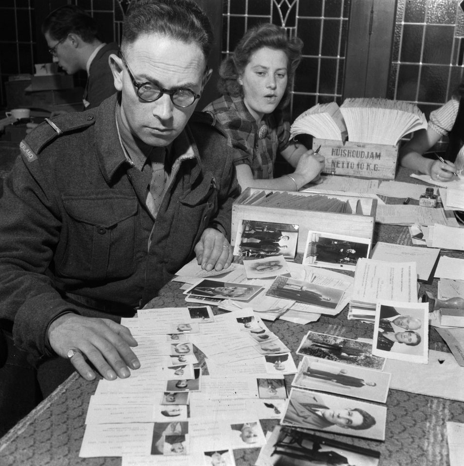 Administratie van de afgevoerden en vermisten door de heer Punt. Hij is de eigen, Bestanddeelnr 901-0019