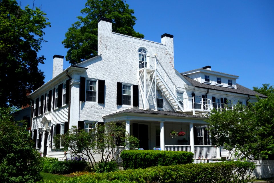 Admadjaja House - Concord Academy - DSC07017
