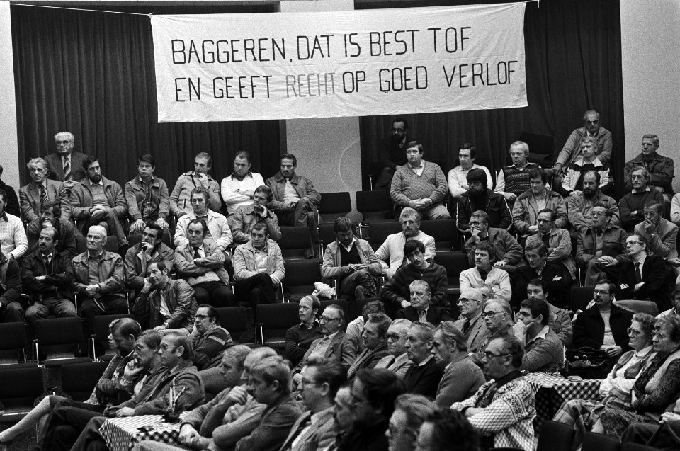 Aktievergadering van 1200 baggeraars in Sliedrecht. Overzicht van de vergadering, Bestanddeelnr 931-8832