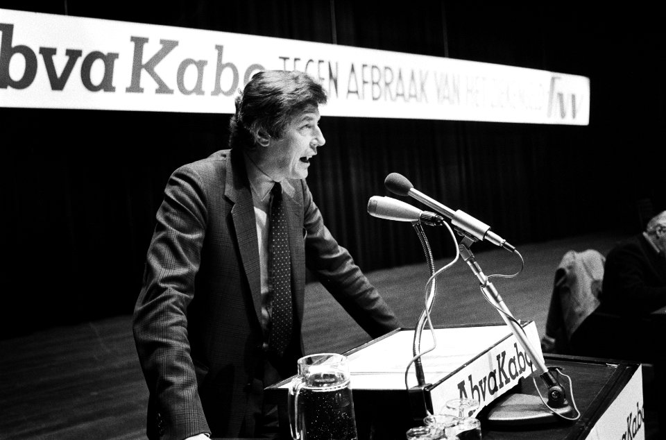Aktiedag ABVAKABO in Jaarbeurs te Utrecht tegen bezuinigingsplannen van het zie, Bestanddeelnr 932-0049