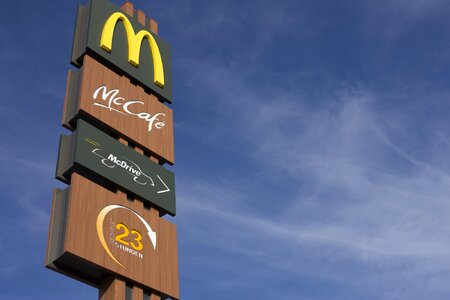 Fast food m mccafe