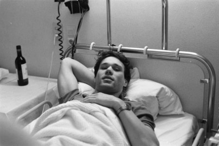 Ajax topscorer Marco van Basten in ziekenhuis voor operatie aan enkelgewricht, Bestanddeelnr 933-8427