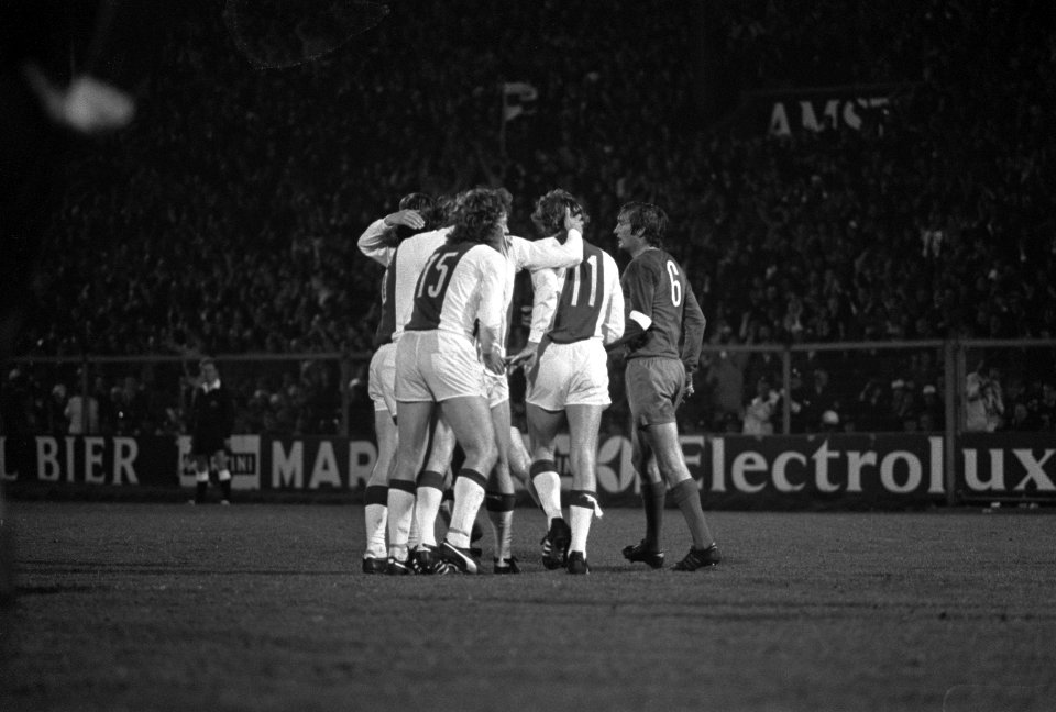 Ajax tegen Real Madrid 2-1, halve finale Europacup I , spelmoment, Bestanddeelnr 926-3387