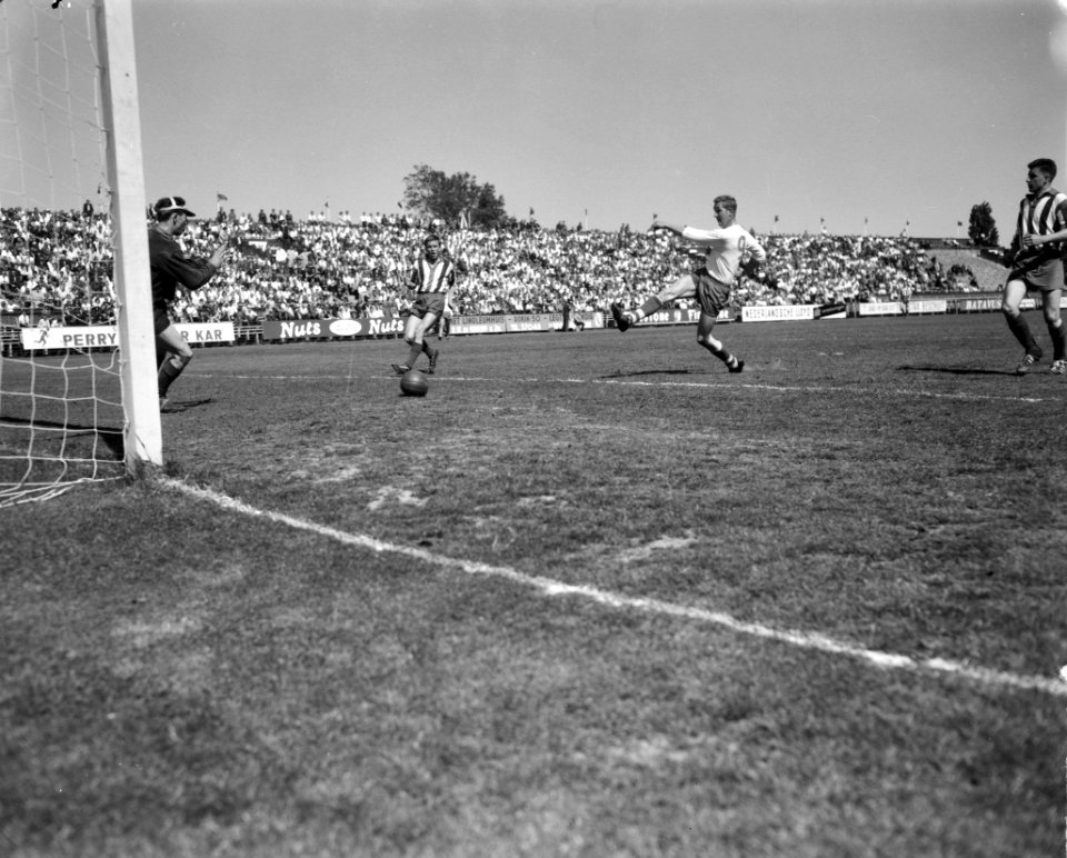 Ajax tegen Willem II 7-0 Spelmoment, Bestanddeelnr 915-2163
