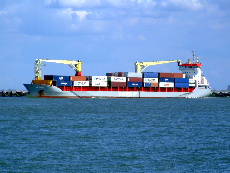Akrafell IMO 9294965 leaving Port of Rotterdam 29-Aug-2007