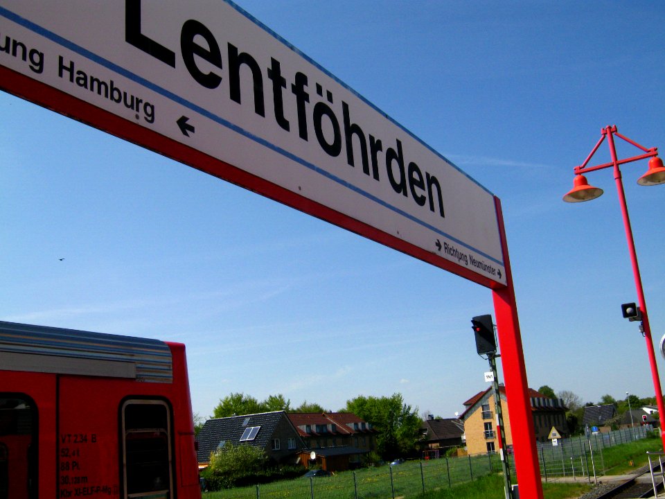 AKN Bahn Station Lentföhrden
