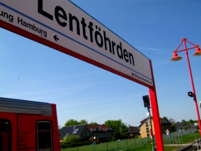 AKN Bahn Station Lentföhrden