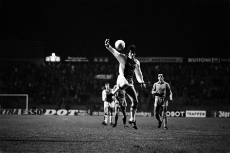 Ajax tegen Vitesse 3-1 (KNVB beker) spelmomenten, Bestanddeelnr 930-6710