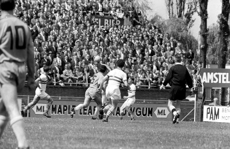 Ajax tegen Tatabanya 1-2 spelmoment, Bestanddeelnr 914-0580