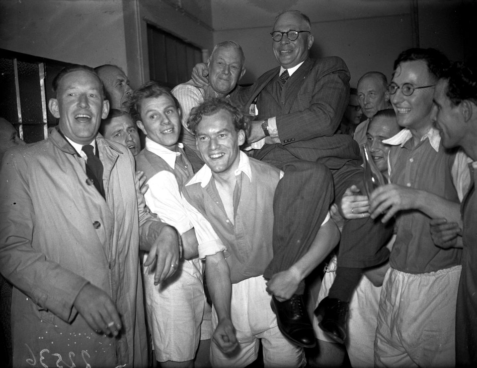 Ajax kampioen van Nederland, Bestanddeelnr 902-2536