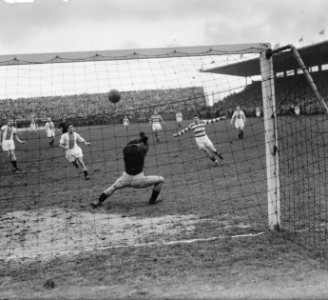 Ajax tegen Blauw-Wit 2-1, Bestanddeelnr 904-9719
