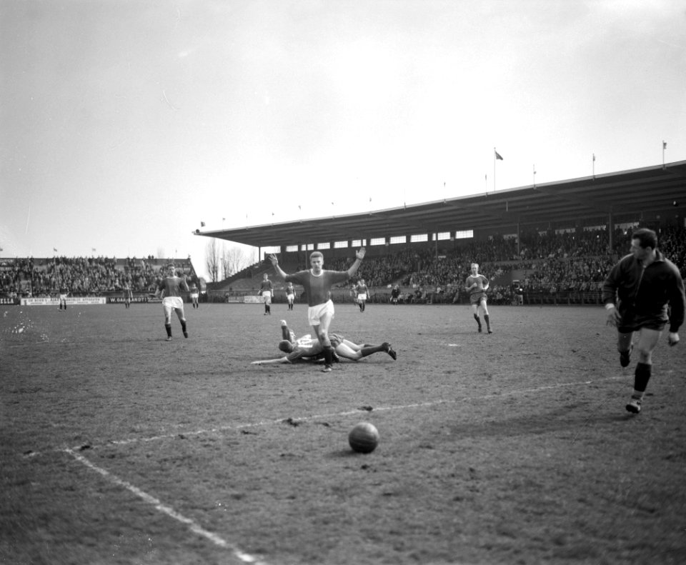 Ajax tegen ADO 1-2 spelmoment ADO-doel, Bestanddeelnr 913-7989