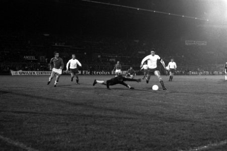 Ajax tegen CSKA-Sofia 3-0, Europa Cup I , Johan Cruijff scoort 1-0, Bestanddeelnr 926-0647