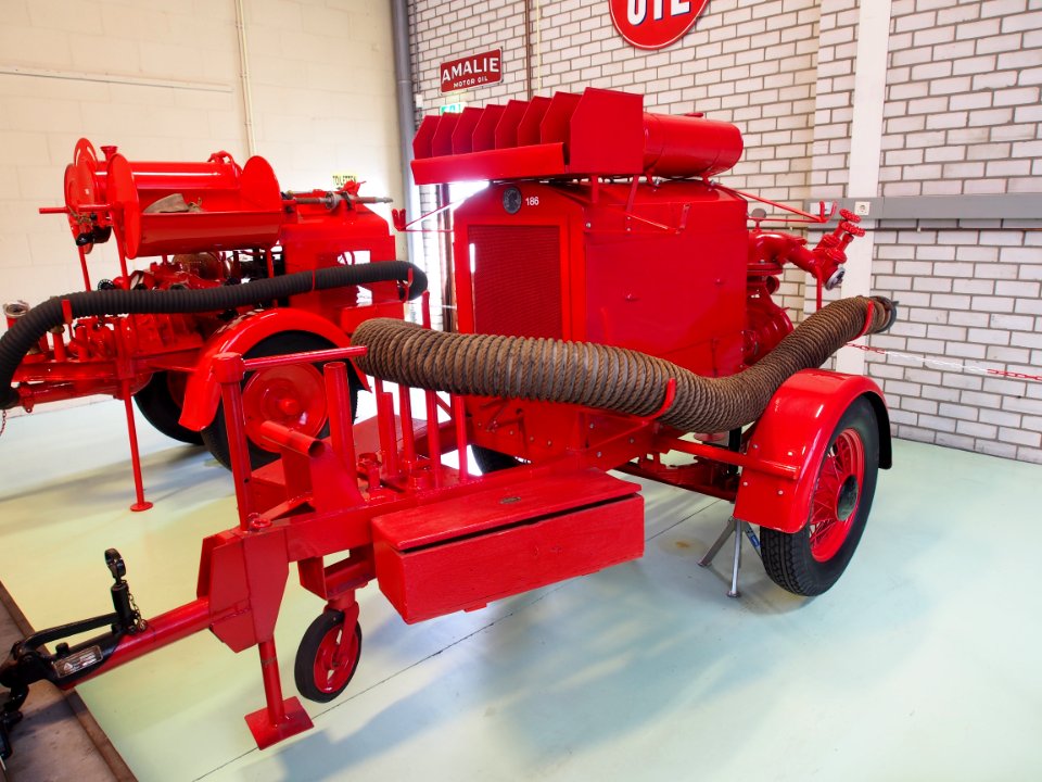 Ajax firefighting pump trailer pic1