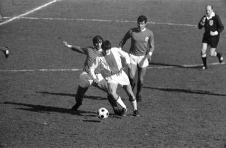 Ajax tegen Benfica 3-0, beslissingswedstrijd kwartfinale Europacup I te Parijs s, Bestanddeelnr 922-1702