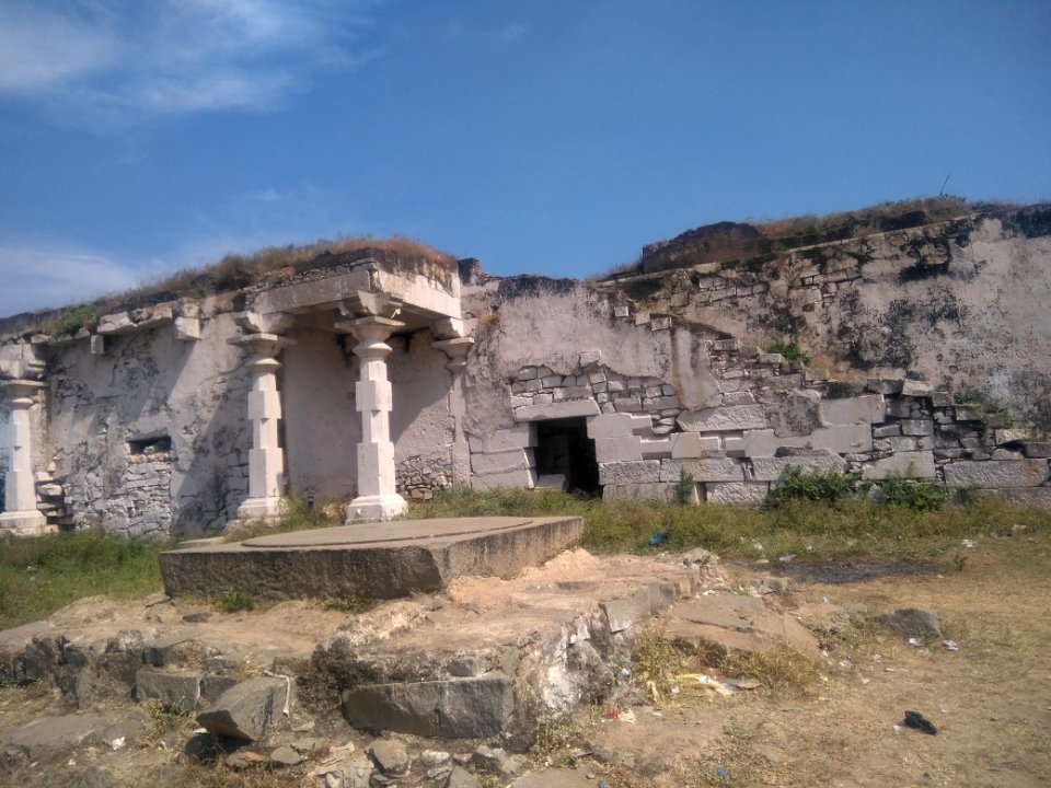 Akkanna Madanna Gadikota