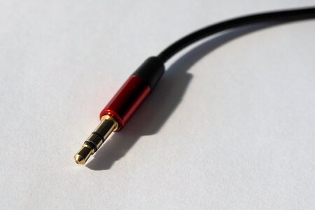 Cable gold stereo