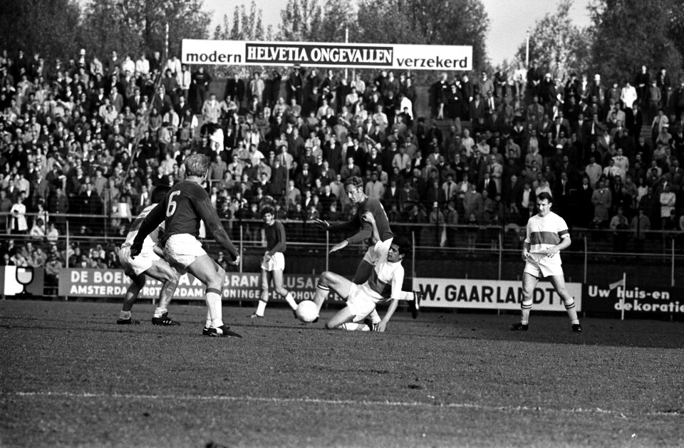 Ajax tegen ADO 1-0. Spelmoment, Bestanddeelnr 922-4492