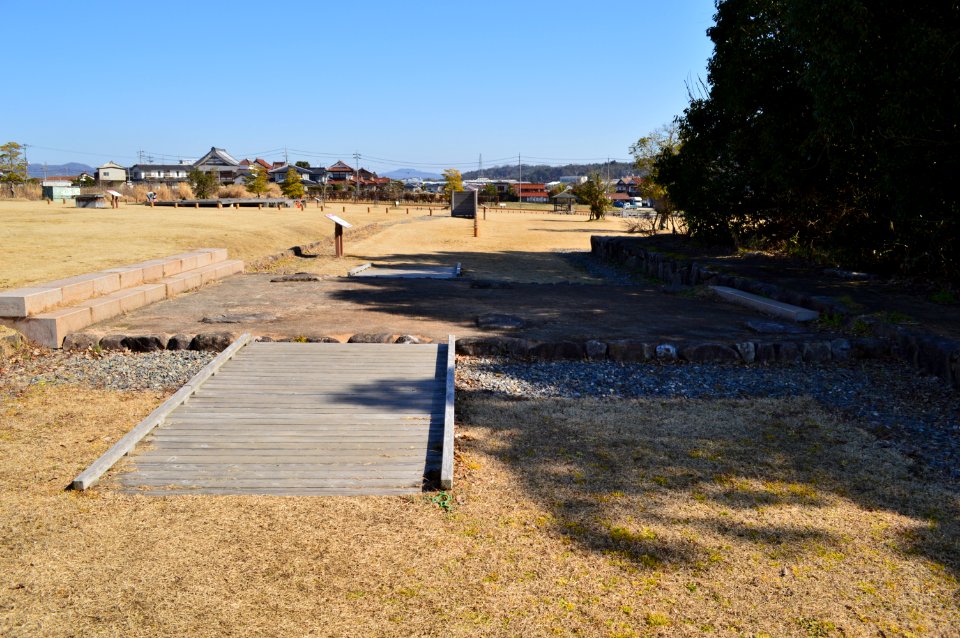 Aki Kokubunji-ato, konrou