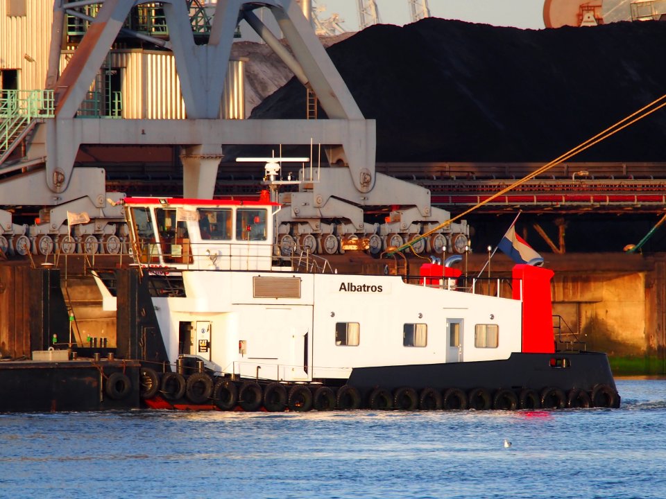Albatros - ENI 02316862, Calandkanaal, Port of Rotterdam, pic2
