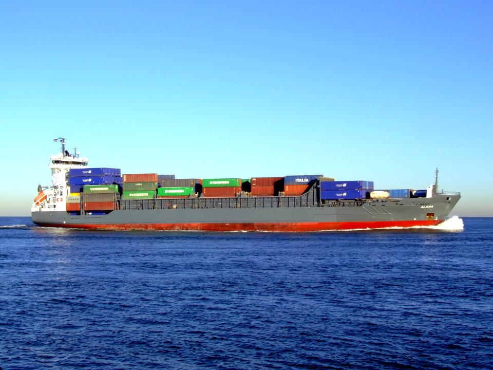 Alana, Port of Rotterdam, Holland, 06JAN2009 pic3