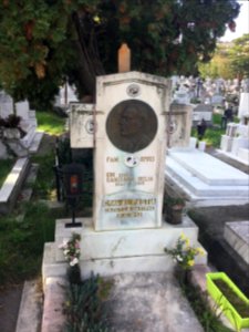 Al Pastia grave