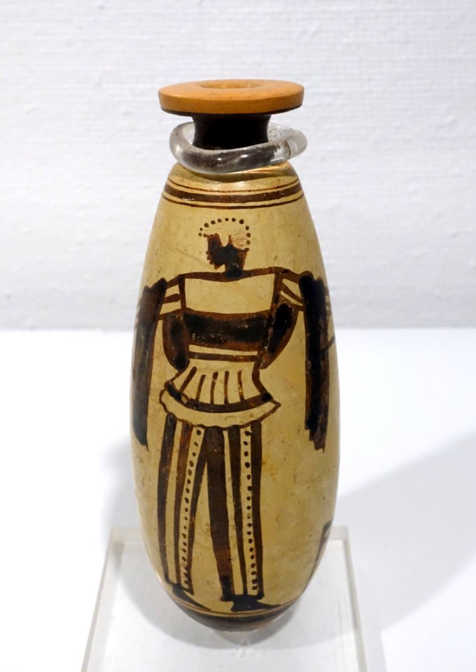 Alabastron with African warrior, Group of the Negro Alabastra, Greek, Attic, c. 500 BC, white-ground technique on earthenware - Krannert Art Museum, UIUC - DSC06531
