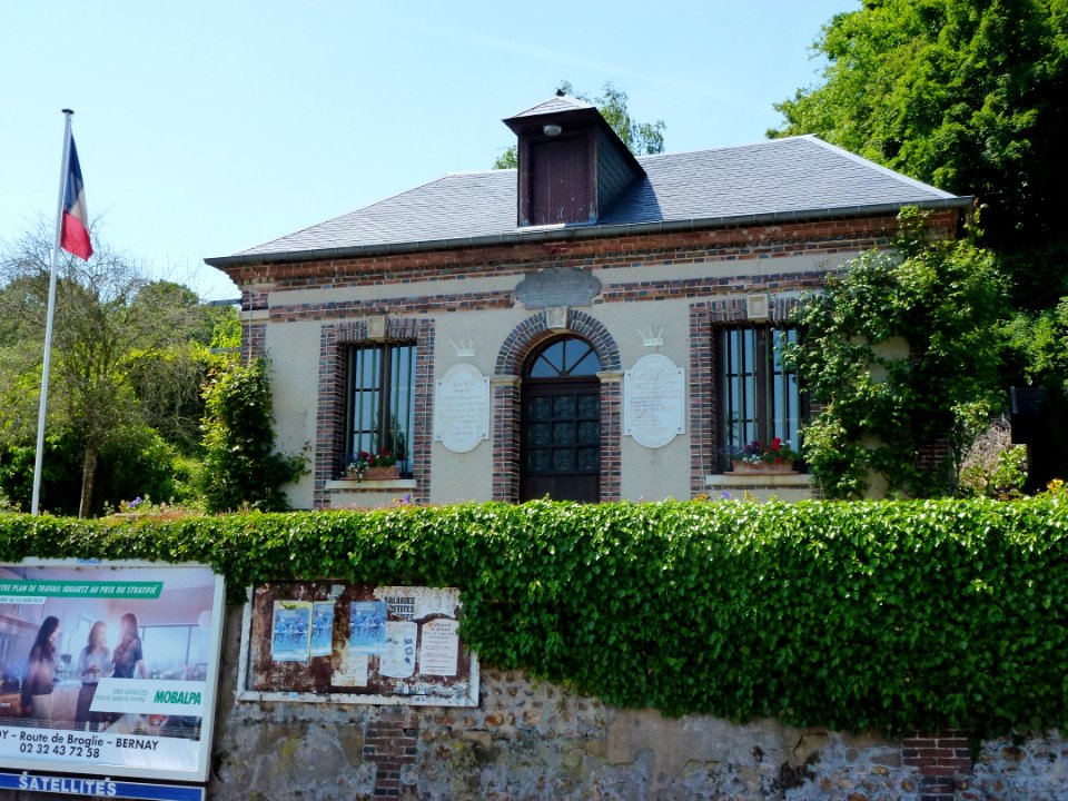 Ajou (Eure, Fr) mairie