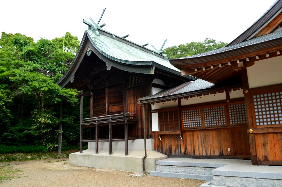 Akaba-jinja, honden