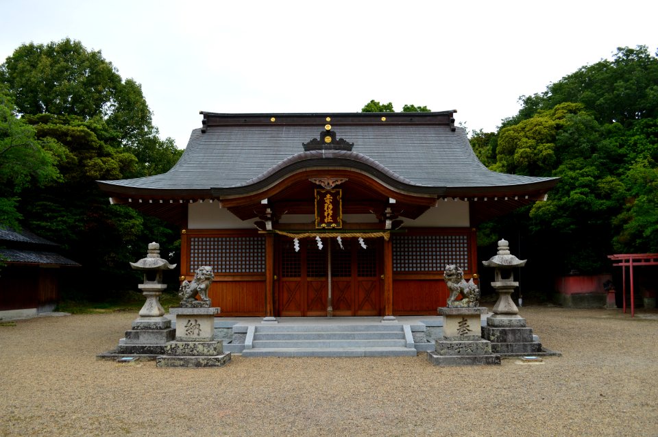 Akaba-jinja, haiden