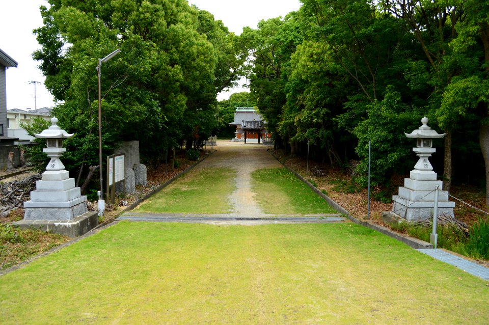 Akaba-jinja, entrance