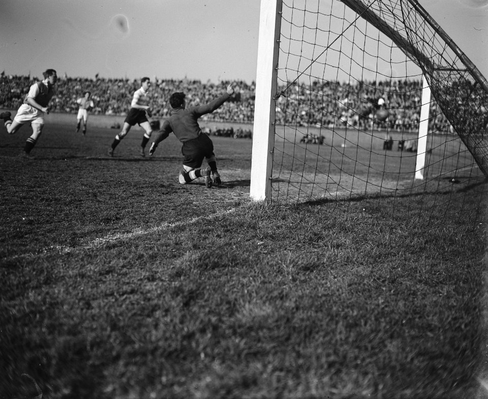 Ajax tegen R.C. de France (Ajax Stadion), Bestanddeelnr 902-6563