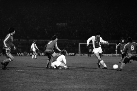 Ajax tegen RC Straatsburg ( Europa Cup I ) spelmomenten, Bestanddeelnr 930-7317