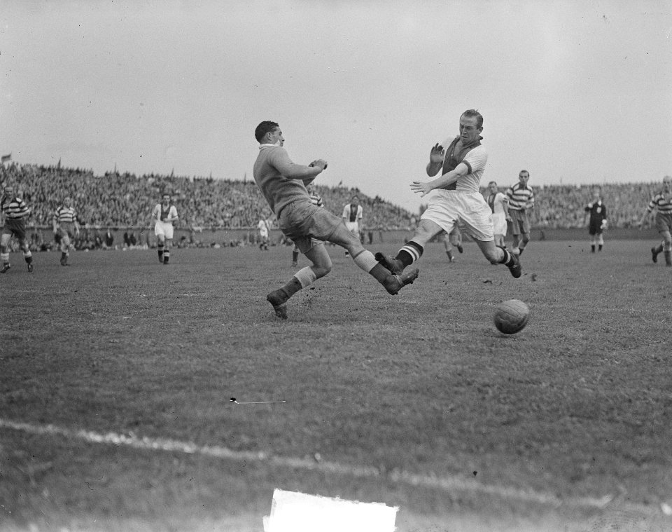 Ajax-Xerxes 2-1, Bestanddeelnr 903-6589