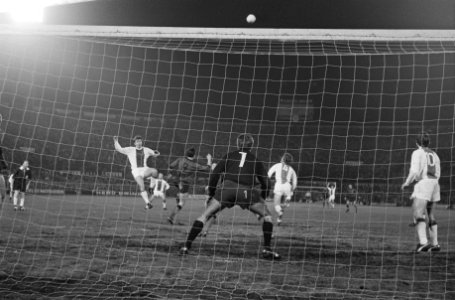 Ajax tegen Spartak 3-0, halve finale Europa Cup spelmomenten, Bestanddeelnr 922-2977