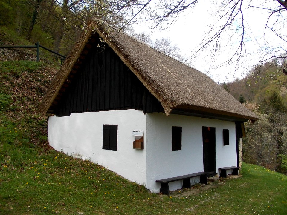 Ajdovski gradec, Vranje 01