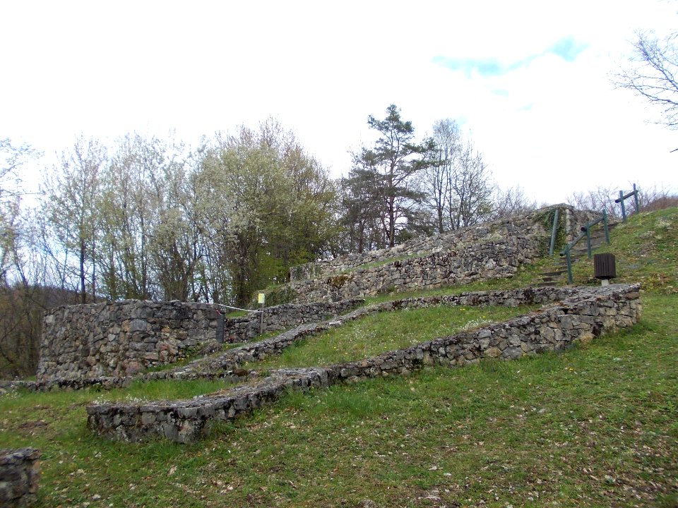 Ajdovski gradec, Vranje 04