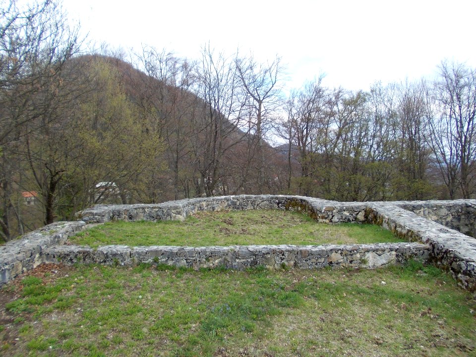 Ajdovski gradec, Vranje 09