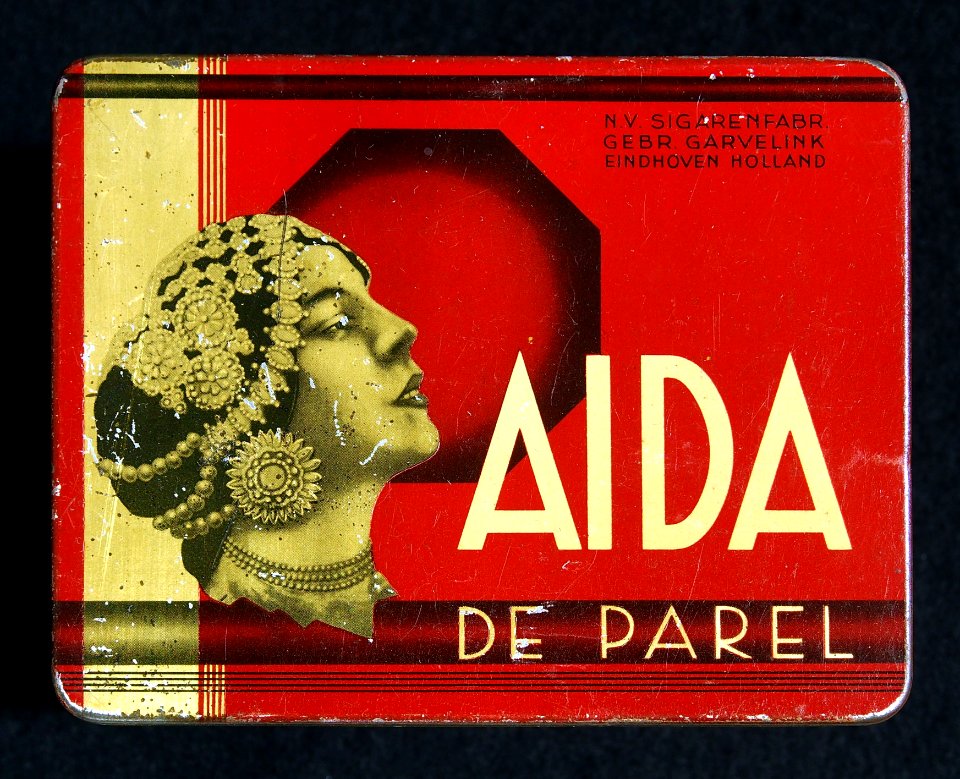 Aida De Parel sigaren blik, foto1