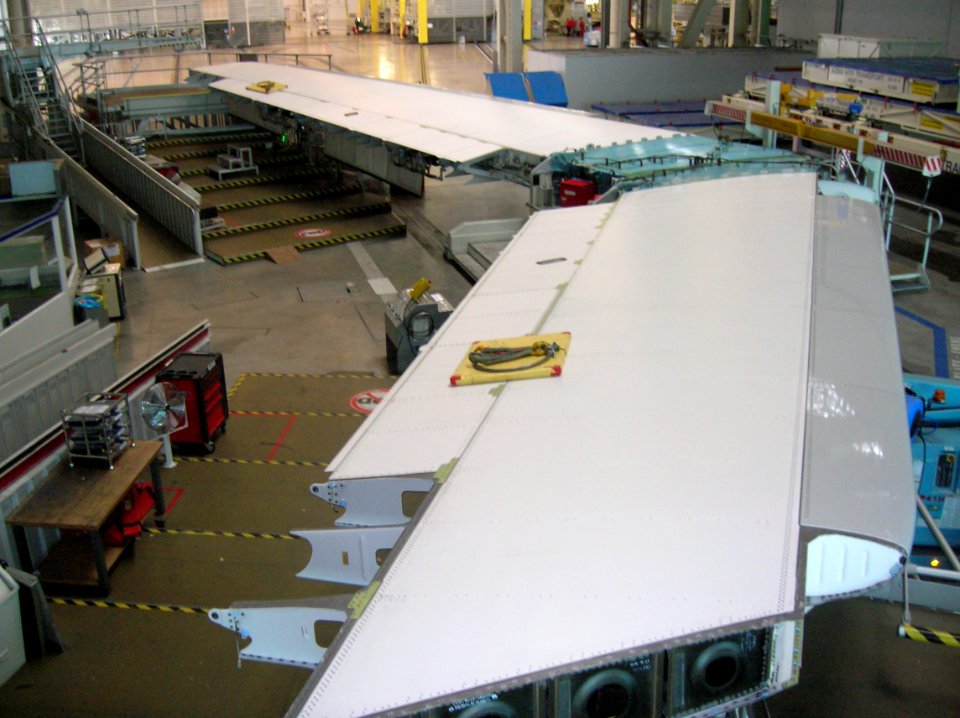 Airbus Lagardère P37 - HTP equipping (MSN120)