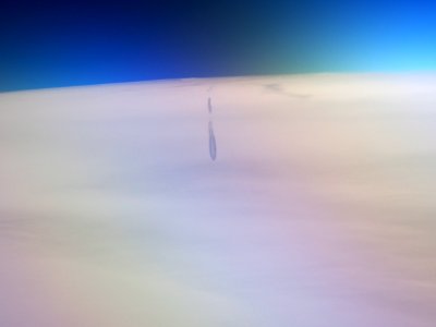 Aircraft and contrails at 32000ft approx above Baden-Baden, pic1