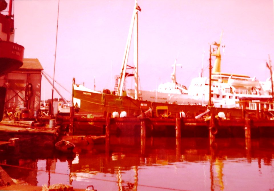 AIMG 5111 im Hafen von Arsköbing 1970er